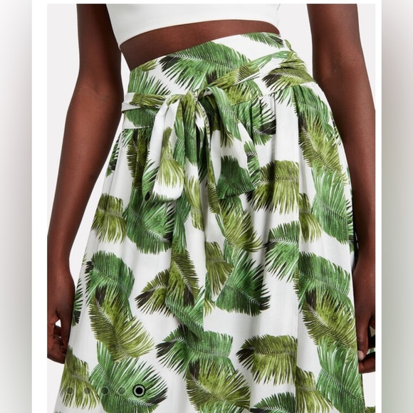 NWT Melissa Odabash Elsa Palm White Crepe Belted Maxi Skirt Size Small - Picture 4 of 12